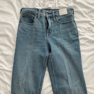 NWT JCrew mid-rise 90s classic straight leg jeans size 25